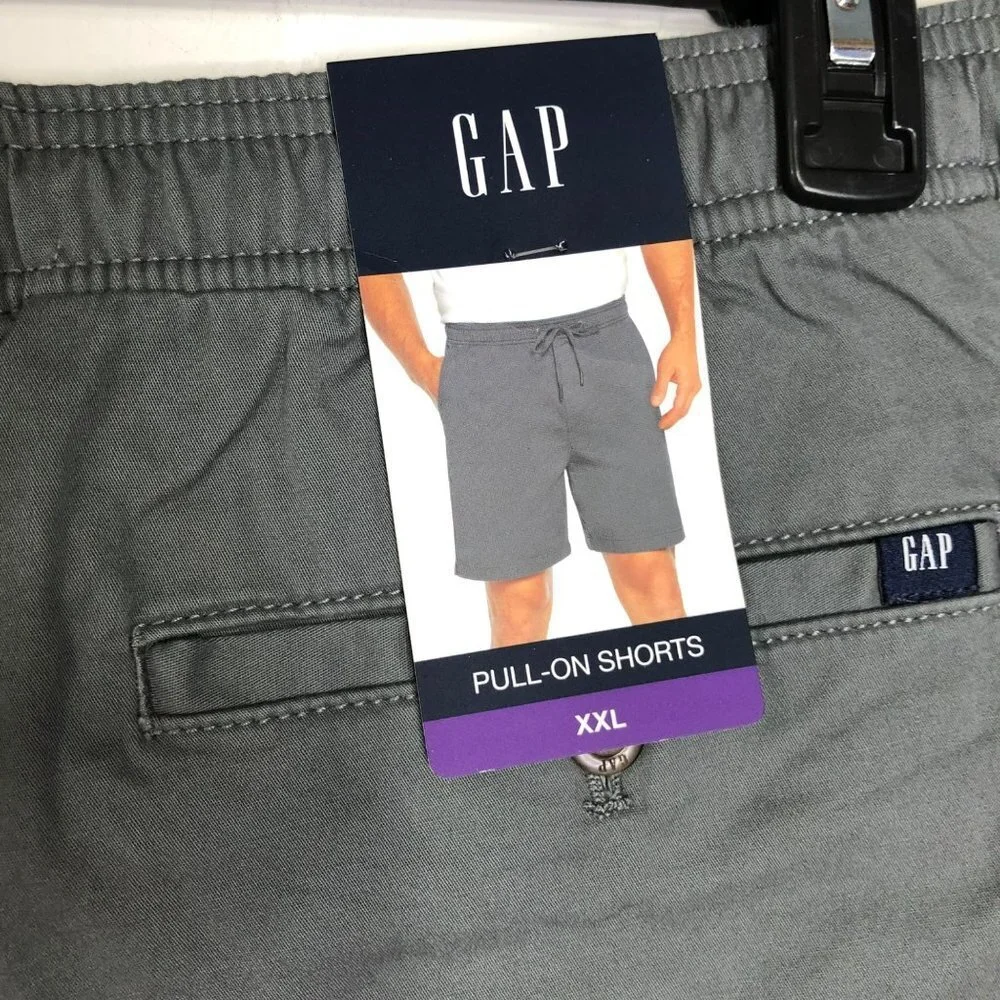 GAP MENS FLAT FRONT PULL ON SHORTS size XXL NEW WITH‎ TAG